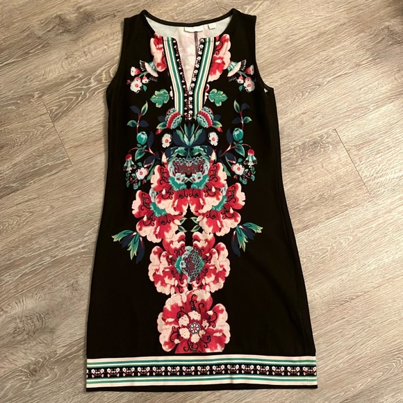 New York & Company Dresses & Skirts - New York & Company Shift Dress Size S Black Pink Gree Floral Print